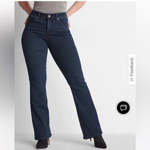 NWT Express Mid-Rise Bootcut Jean, size 6